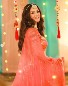  Hina Khan, adorned in a sequin lehenga and traditional Indian jewelry, offers an ideal source of ethnic fashion inspiration for the upcoming festive season.